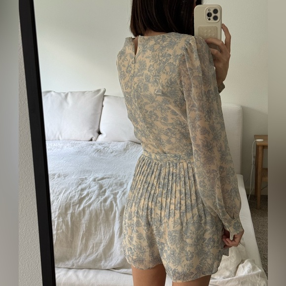 Express Romper - Picture 4 of 6